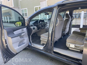 2014 Honda Odyssey LX 118.1" WB - miniatura 28