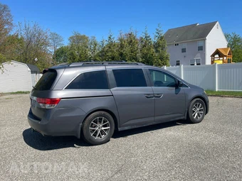 2014 Honda Odyssey LX 118.1" WB - miniatura 8