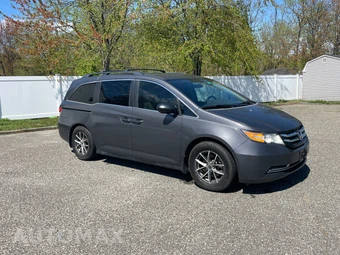 2014 Honda Odyssey LX 118.1" WB - miniatura 9