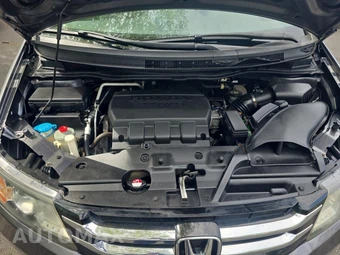 2014 Honda Odyssey LX 118.1" WB – miniatura 18