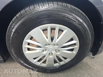 2014 Honda Odyssey LX 118.1" WB – miniatura 9