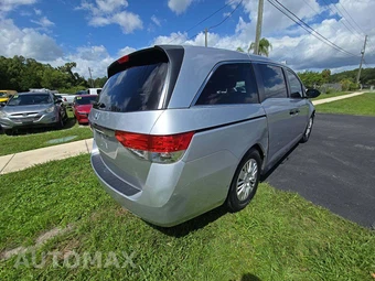 2014 Honda Odyssey LX 118.1" WB - miniatura 3