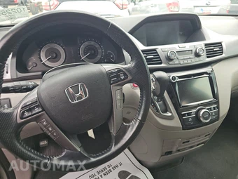 2014 Honda Odyssey Touring 118.1" WB – miniatura 11