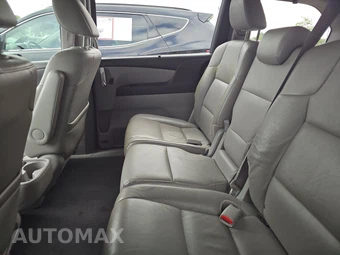 2014 Honda Odyssey Touring 118.1" WB – miniatura 13