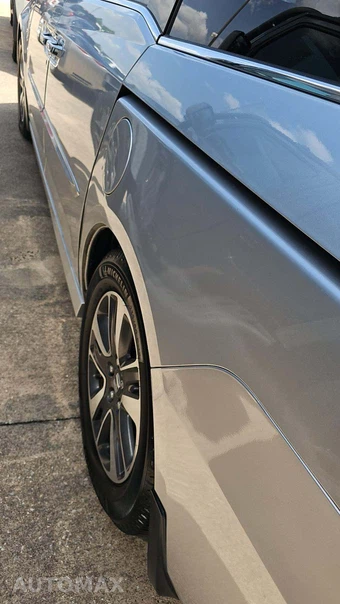 2014 Honda Odyssey Touring 118.1" WB – miniatura 22