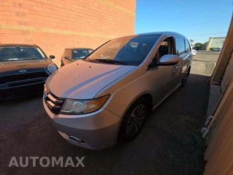 2014 Honda Odyssey Touring 118.1" WB