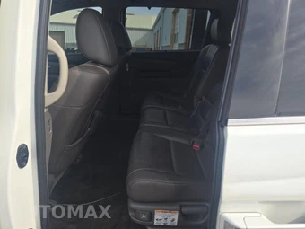 2014 Honda Odyssey Touring 118.1" WB - miniatura 11