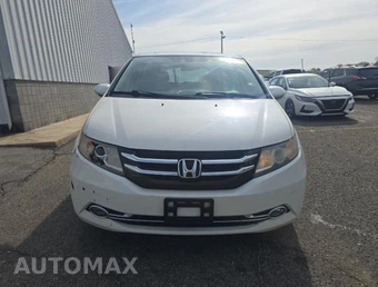 2014 Honda Odyssey Touring 118.1" WB - miniatura 3