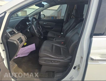 2014 Honda Odyssey Touring 118.1" WB - miniatura 5