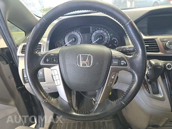 2014 Honda Odyssey Touring Elite 118.1" WB - miniatura 10