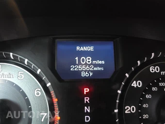 2014 Honda Odyssey Touring Elite 118.1" WB - miniatura 12