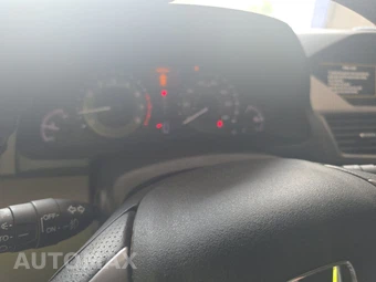 2014 Honda Odyssey Touring Elite 118.1" WB - miniatura 12