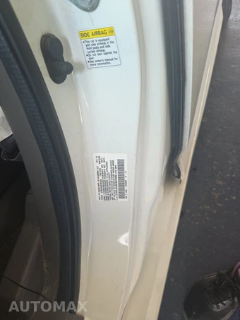 2014 Honda Odyssey Touring Elite 118.1" WB - miniatura 14