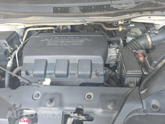 2014 Honda Odyssey Touring Elite 118.1" WB - miniatura 15