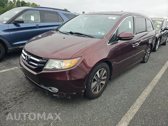2014 Honda Odyssey Touring w/Navigation & RES