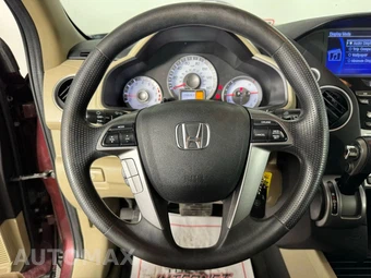 2014 Honda Pilot LX - miniatura 13