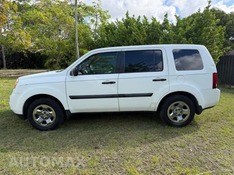 2014 Honda Pilot LX - miniatura 4