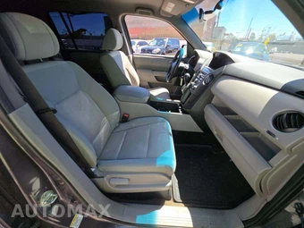 2014 Honda Pilot LX - miniatura 19