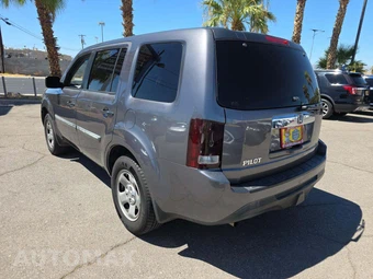 2014 Honda Pilot LX - miniatura 2