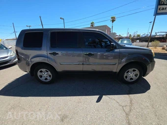 2014 Honda Pilot LX - miniatura 4