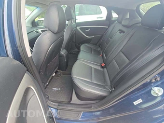 2014 Hyundai Elantra GT Hatchback – miniatura 13