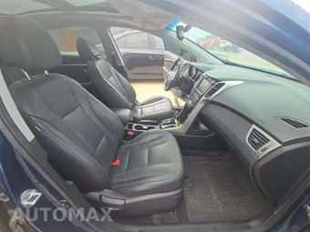 2014 Hyundai Elantra GT Hatchback – miniatura 18