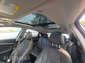 2014 Hyundai Elantra GT Hatchback - miniatura 11