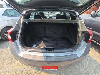 2014 Hyundai Elantra GT Hatchback - miniatura 14