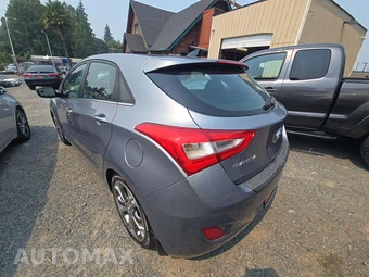 2014 Hyundai Elantra GT Hatchback - miniatura 2