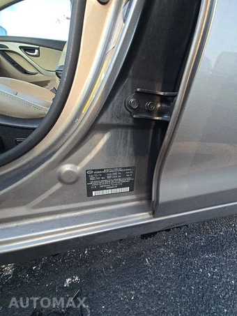 2014 Hyundai Elantra Limited Sedan – miniatura 14