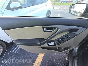 2014 Hyundai Elantra Limited Sedan – miniatura 9