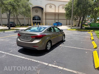 2014 Hyundai Elantra SE Sedan - miniatura 15