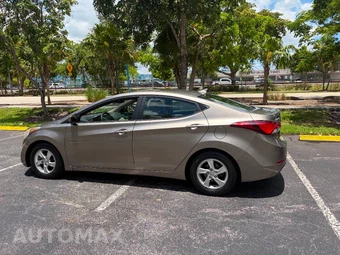 2014 Hyundai Elantra SE Sedan - miniatura 21