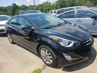 2014 Hyundai Elantra SE Sedan – miniatura 3