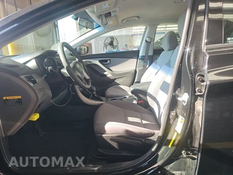 2014 Hyundai Elantra SE Sedan – miniatura 7
