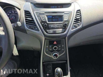 2014 Hyundai Elantra SE Sedan – miniatura 11