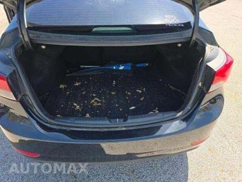 2014 Hyundai Elantra SE Sedan – miniatura 15