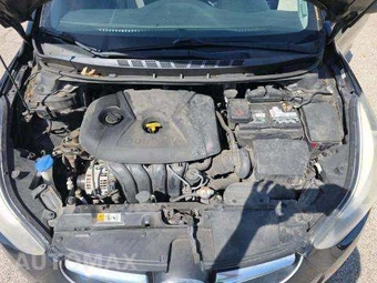 2014 Hyundai Elantra SE Sedan – miniatura 30