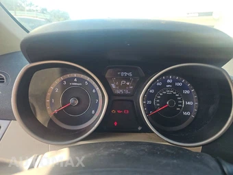 2014 Hyundai Elantra SE Sedan - miniatura 8