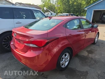2014 Hyundai Elantra SE Sedan - miniatura 4