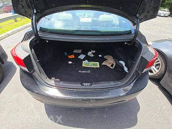 2014 Hyundai Elantra SE Sedan - miniatura 14