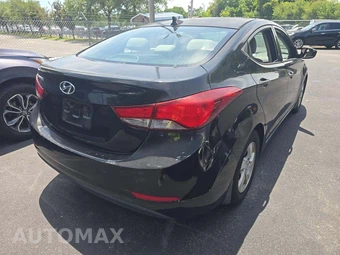 2014 Hyundai Elantra SE Sedan - miniatura 3