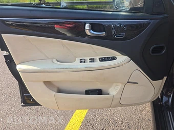 2014 Hyundai Equus Signature – miniatura 9