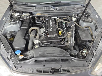 2014 Hyundai Genesis Coupe 2.0T Premium - miniatura 15