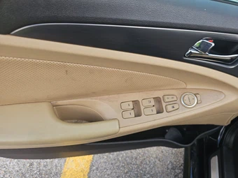 2014 Hyundai Sonata Hybrid Limited – miniatura 9