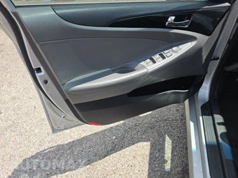 2014 Hyundai Sonata SE – miniatura 9