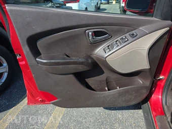 2014 Hyundai Tucson SE - miniatura 9