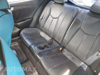 2014 Hyundai Veloster Turbo w/Blue Interior – miniatura 10
