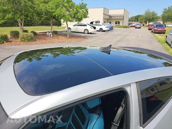 2014 Hyundai Veloster Turbo w/Blue Interior – miniatura 9