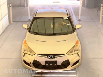 2014 Hyundai Veloster w/Black Interior – miniatura 2